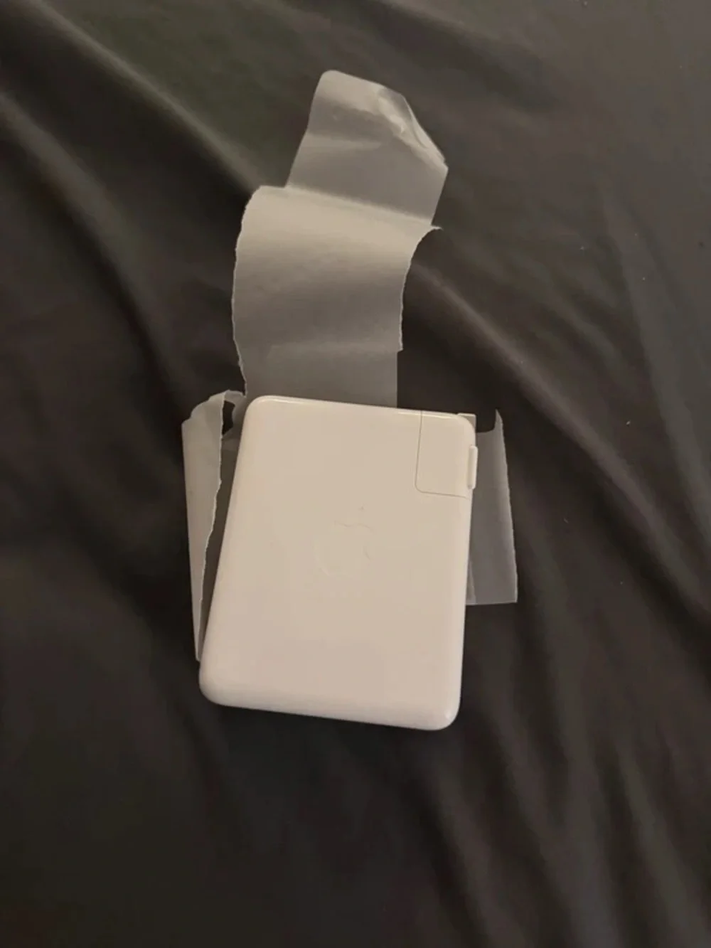 Apple 140W USB-C Power Adapter